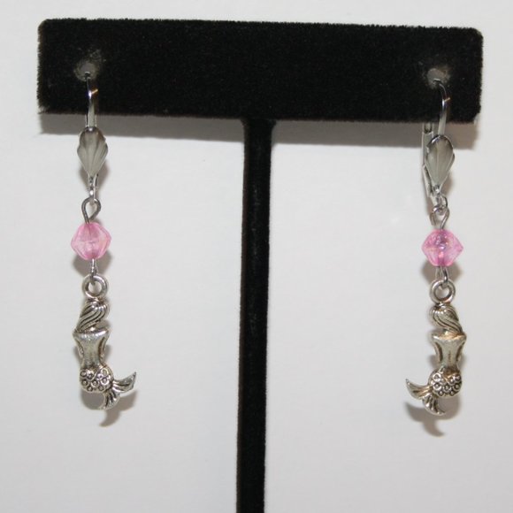 🧜‍♀️🌸🌊 Silver & Pink Mermaid Earrings · NWOT · 2" Drop - Picture 1 of 4